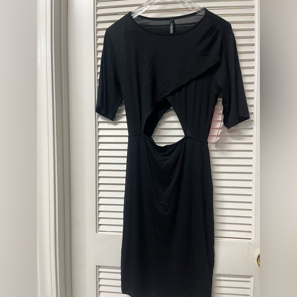 Black cut out dress💕good time USA 💕small